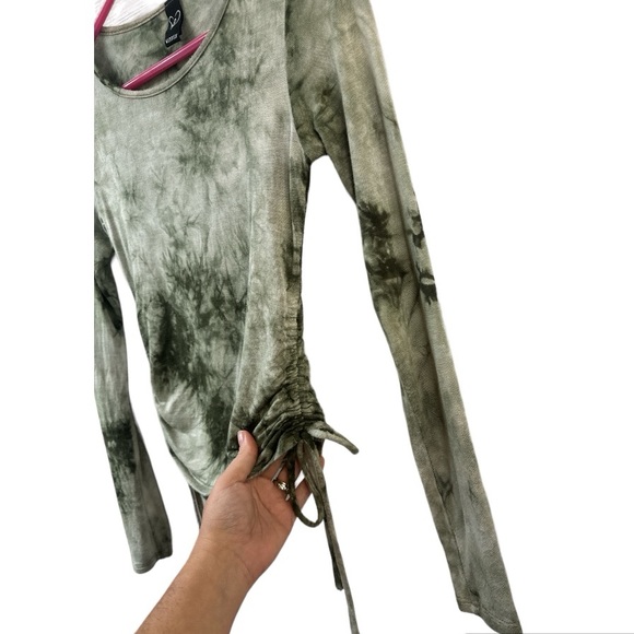 Windsor long sleeve tye dye crop top rouched sides small - Picture 3 of 3